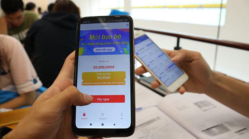 Người 18 tuổi nên vay bao nhiêu